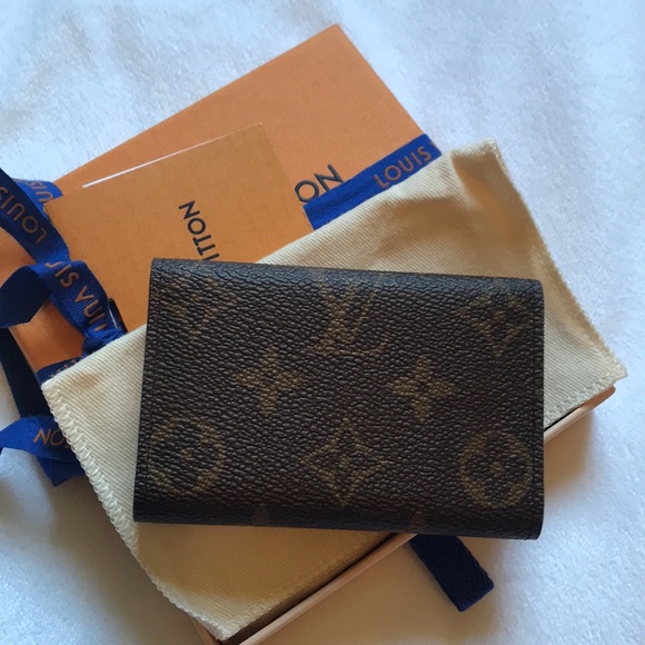 Louis Vuitton M62630 6 KEY HOLDER MONOGRAM BNIB Made in France - Picture 2 of 8